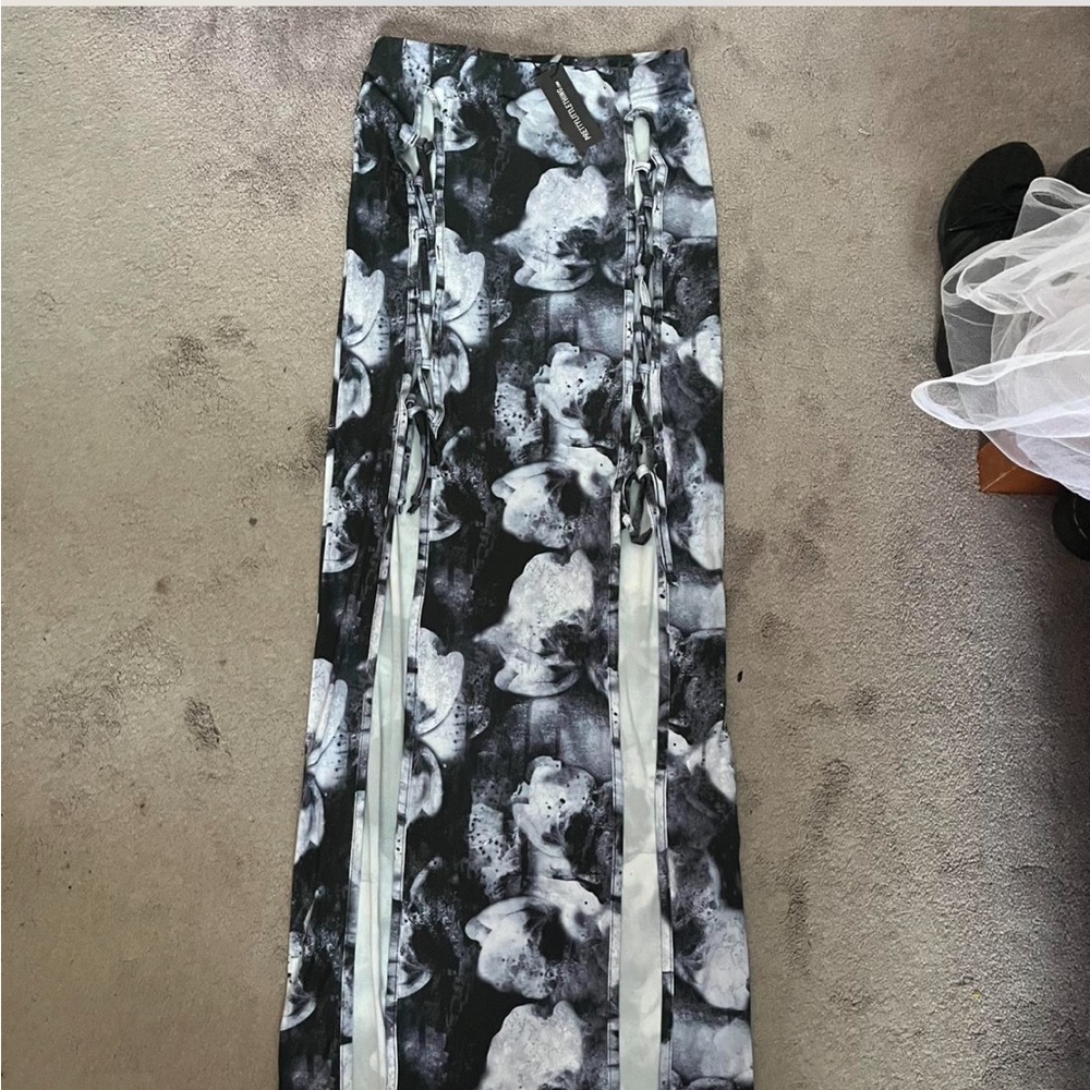 Marble Print Lace-Up Maxi Skirt